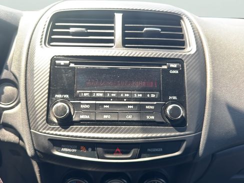 Used 2016 Mitsubishi Outlander Sport ES FWD image 24