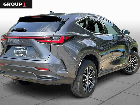 Used 2024 Lexus NX 250 FWD w/ Towing Package (2000 Lbs) image 11