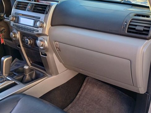 Used 2011 Toyota 4Runner SR5 image 23