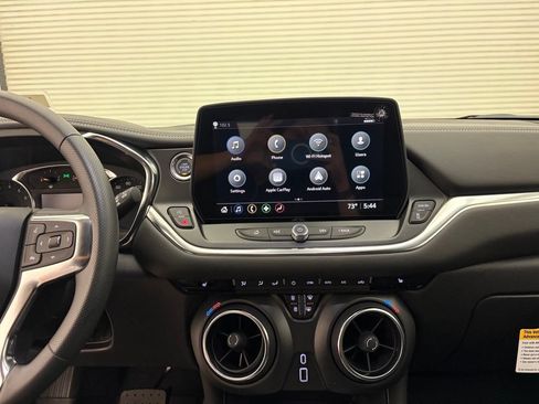 New 2026 Chevrolet Blazer LT w/ Convenience Package FWD image 6
