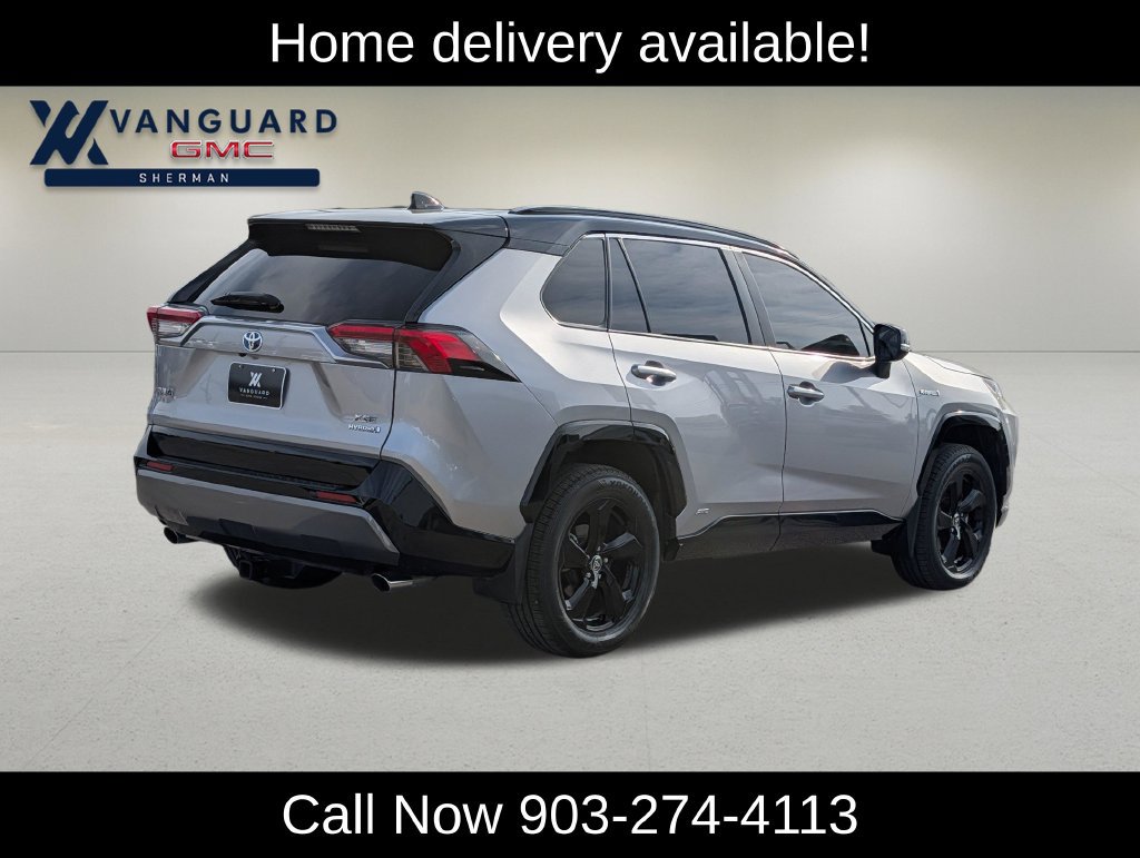 Used 2021 Toyota RAV4 XSE AWD/4WD image 8