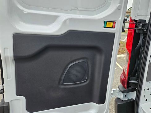 New 2026 Ford Transit 250 148 Medium Roof RWD image 26