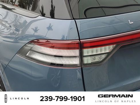New 2026 Lincoln Aviator AWD w/ Jet Appearance Package image 15
