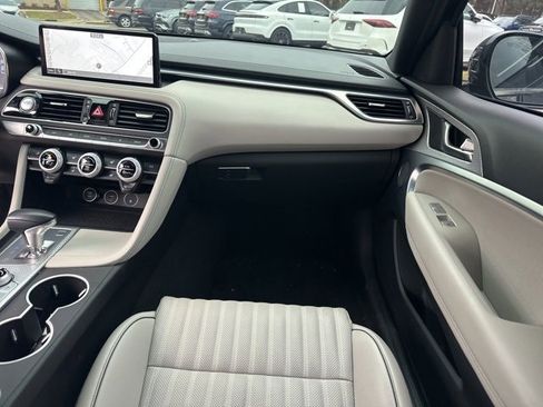 Used 2023 Genesis G70 2.0T w/ Sport Prestige Package image 17