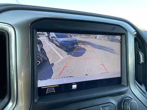 Used 2019 Chevrolet Silverado 1500 RST image 24