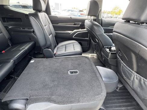 Used 2022 Kia Telluride EX w/ EX Premium Package AWD/4WD image 22