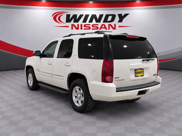 Used 2011 GMC Yukon SLT w/ SLT-2 Equipment Package AWD/4WD image 5