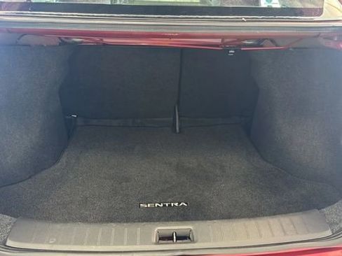 Used 2014 Nissan Sentra SV image 11