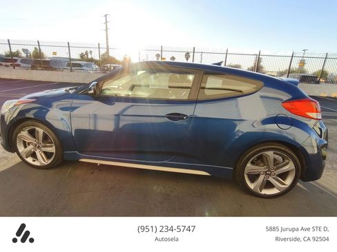Used 2015 Hyundai Veloster Turbo image 14