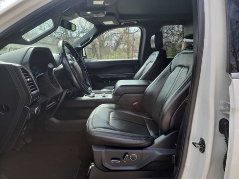Used 2020 Ford Expedition Limited AWD/4WD image 16