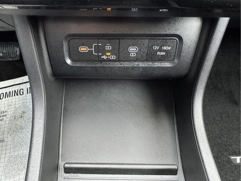 Used 2025 Hyundai Tucson Limited image 22