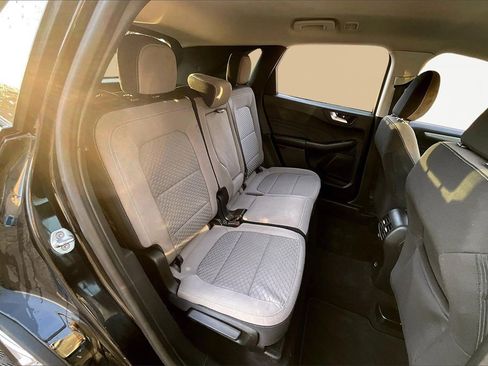 Used 2021 Ford Escape SE w/ Convenience Package image 27