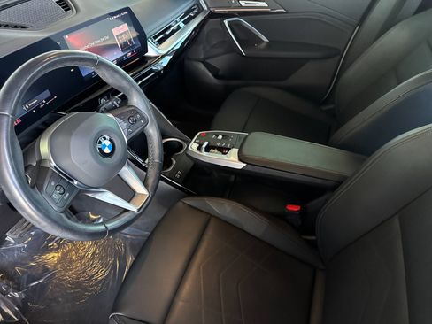 Used 2023 BMW X1 xDrive28i AWD/4WD image 10