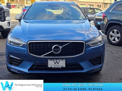 Used 2018 Volvo XC60 T6 R-Design w/ Convenience Package