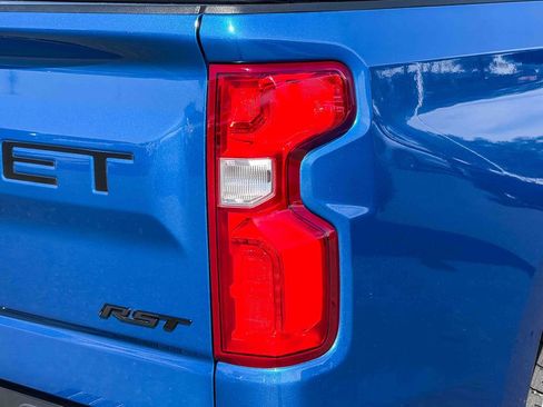 Used 2022 Chevrolet Silverado 1500 RST AWD/4WD image 8