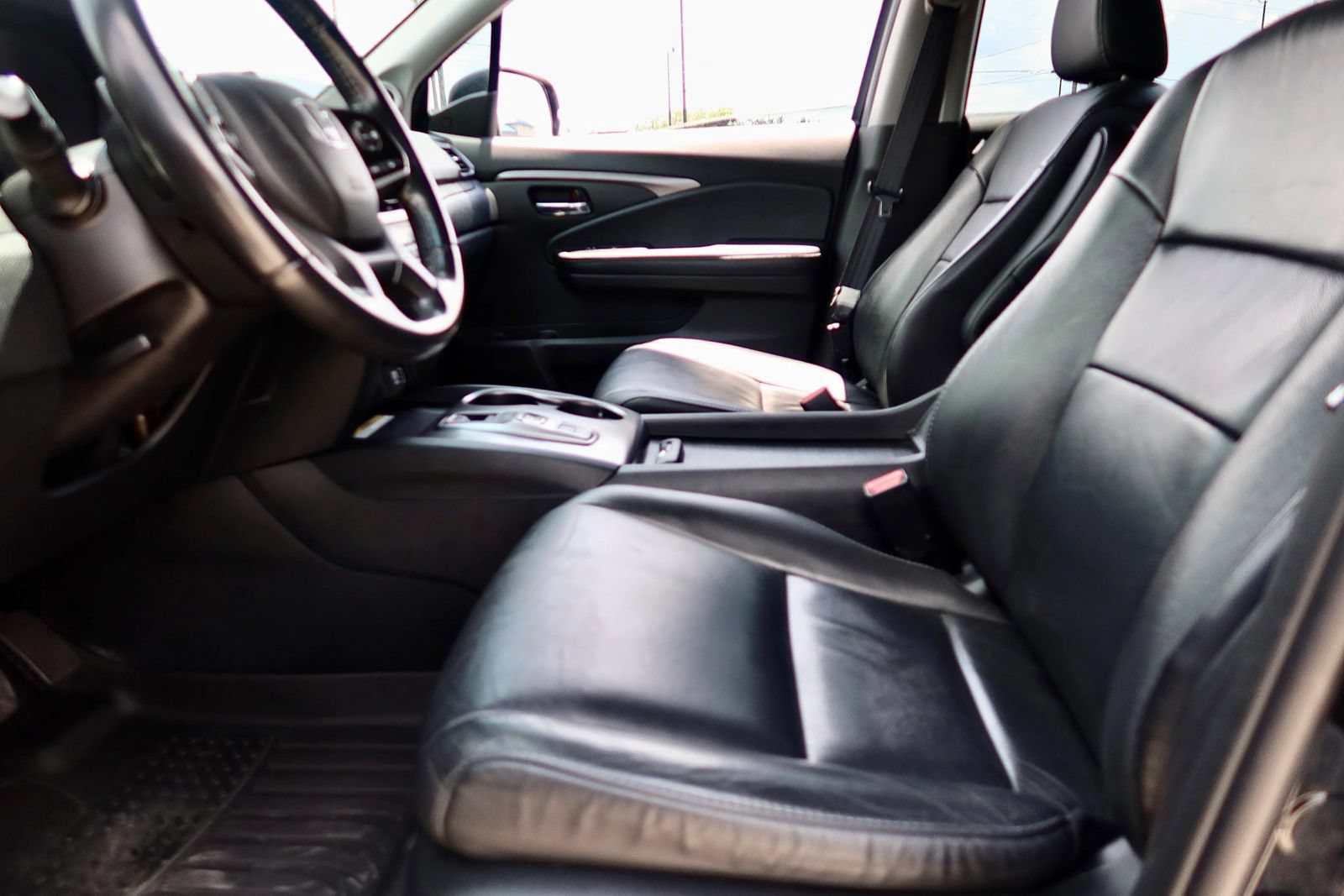 Used 2022 Honda Pilot Special Edition image 13
