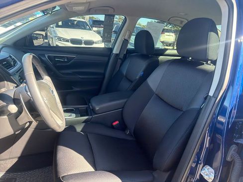 Used 2017 Nissan Altima 2.5 SR image 17