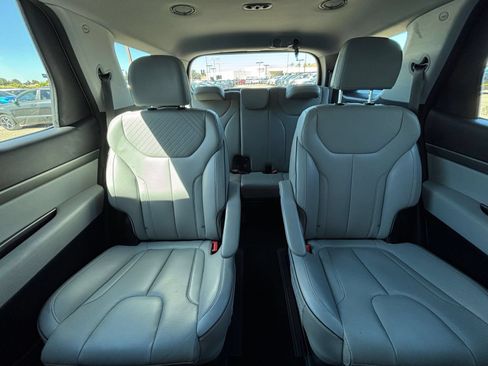 Used 2024 Hyundai Palisade SEL FWD image 41