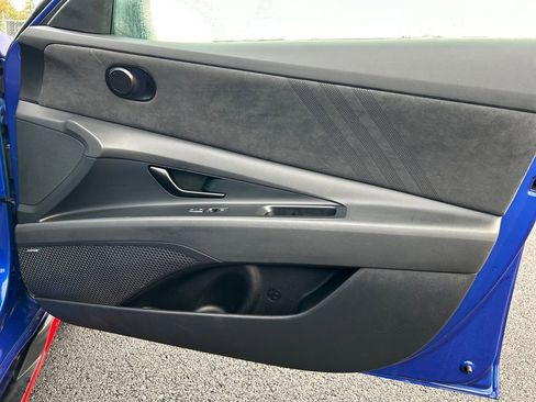 Used 2025 Hyundai Elantra N Base image 25