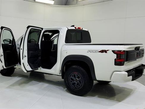 Certified 2026 Nissan Frontier PRO-4X AWD/4WD image 31