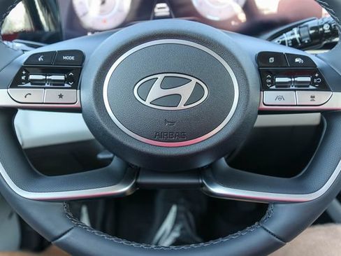 New 2026 Hyundai Elantra Limited FWD image 21