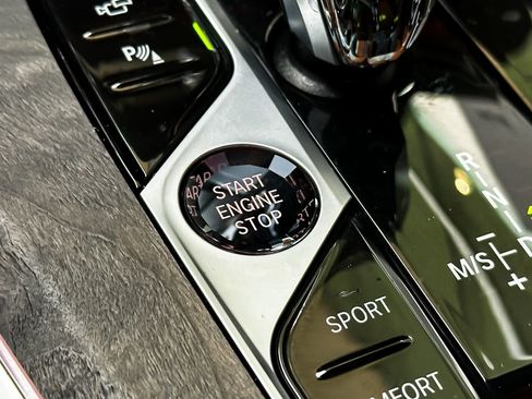 Certified 2023 BMW X5 sDrive40i w/ Luxury Seating Package image 21