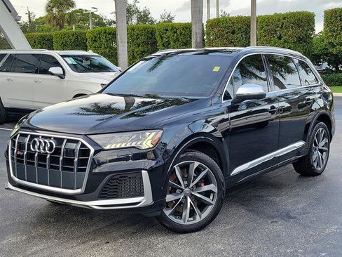 Used 2020 Audi SQ7 Premium Plus w/ Driver Assistance Package image 1