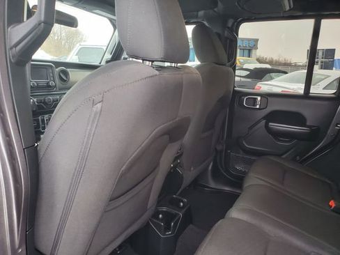 Used 2020 Jeep Wrangler Unlimited Sport S image 25