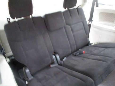 Used 2014 Dodge Grand Caravan SE w/ Quick Order Package 29E SE FWD image 16