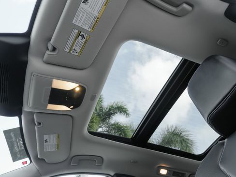 Certified 2026 INFINITI QX60 Luxe w/ Cargo Package image 20