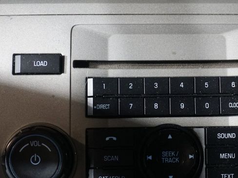 Used 2011 Ford Escape XLT w/ 202A Rapid Spec Order Code AWD/4WD image 16