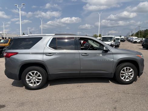 Used 2018 Chevrolet Traverse LT FWD image 10