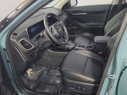 Certified 2024 Kia Seltos EX AWD/4WD image 18