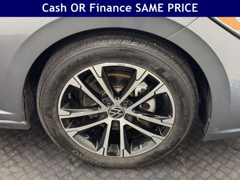Used 2024 Volkswagen Jetta Sport FWD image 10