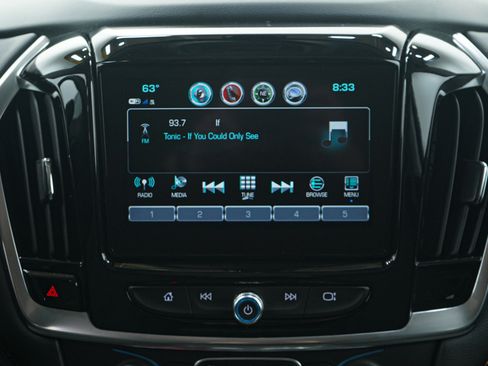 Used 2019 Chevrolet Traverse LT image 20