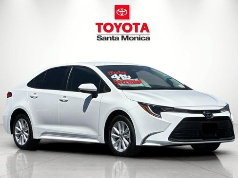 New 2026 Toyota Corolla LE w/ LE Premium Package FWD image 1