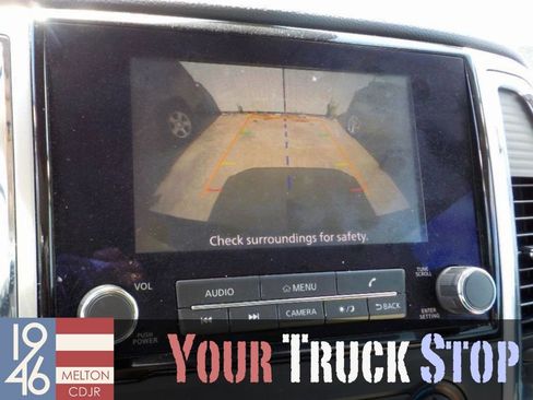 Used 2021 Nissan Titan SV image 23