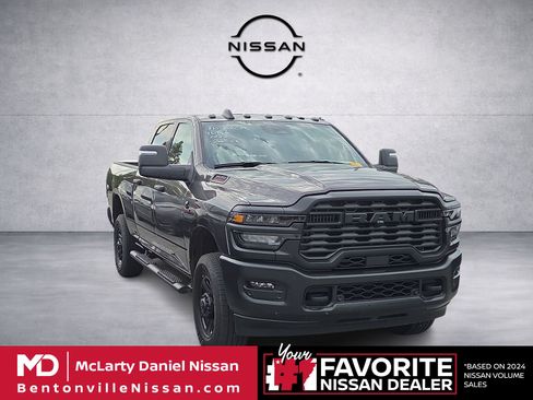 Used 2025 RAM 3500 Tradesman AWD/4WD image 1
