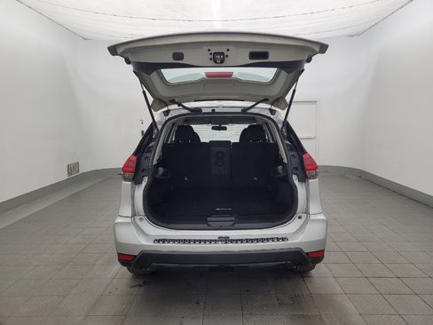 Used 2018 Nissan Rogue S FWD image 29