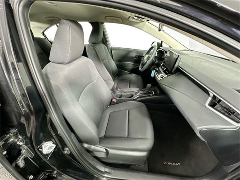 Used 2023 Toyota Corolla LE image 23