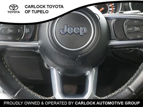 Used 2021 Jeep Wrangler Unlimited Sahara image 22