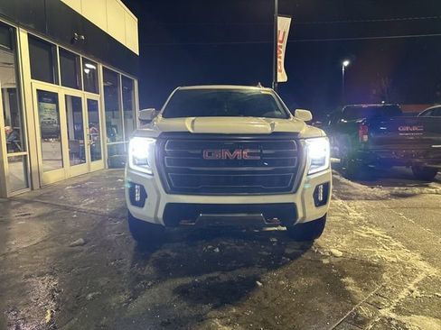 Certified 2023 GMC Yukon AT4 image 2