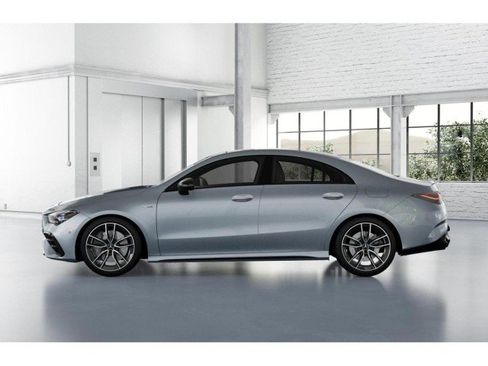 New 2025 Mercedes-Benz CLA 35 AMG 4MATIC image 33