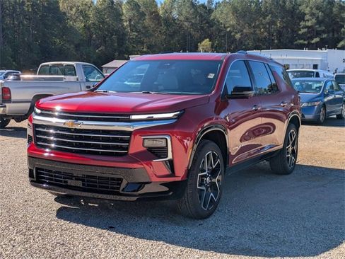 New 2026 Chevrolet Traverse High Country image 5