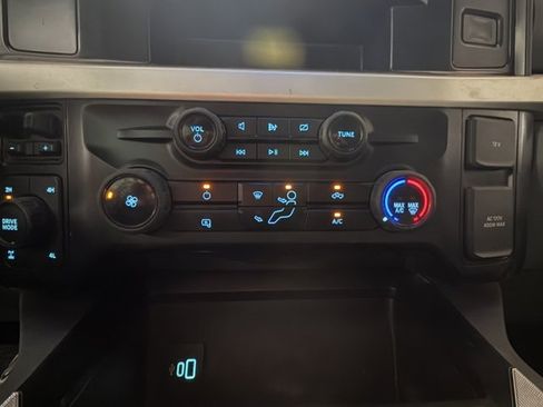 Used 2024 Ford F250 XLT w/ FX4 Off-Road Package image 19