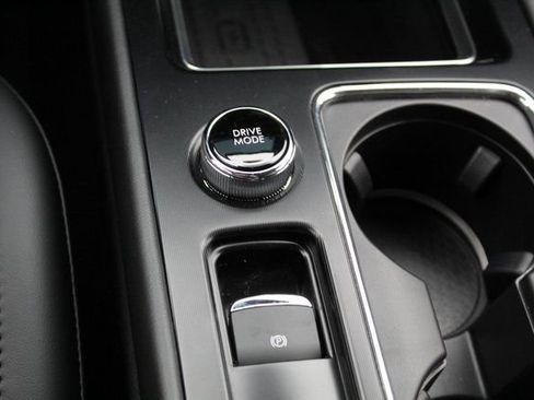 New 2026 Lincoln Corsair Premiere AWD/4WD image 25