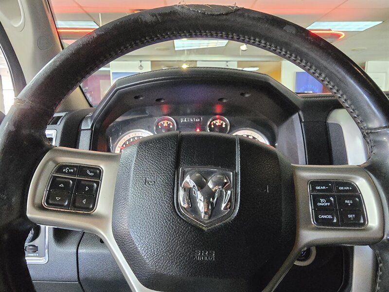 Used 2015 RAM 1500 Laramie w/ Convenience Group AWD/4WD image 27