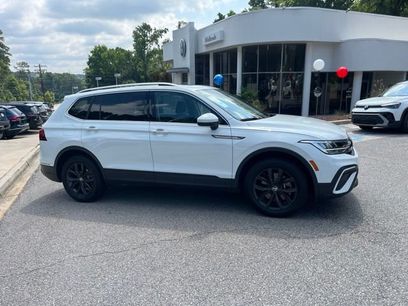 Used 2024 Volkswagen Tiguan SE