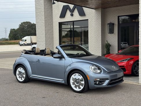 Used 2019 Volkswagen Beetle 2.0T Final Edition SEL image 1