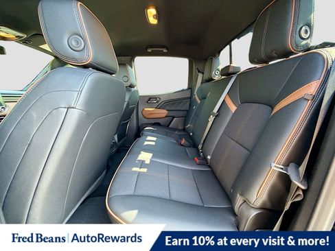 New 2025 GMC Canyon AT4 w/ Nightfall Edition image 24